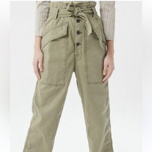 BDG Green Paper Bag Waist 25” High Rise Cargo / Utility Style Casual Pants M